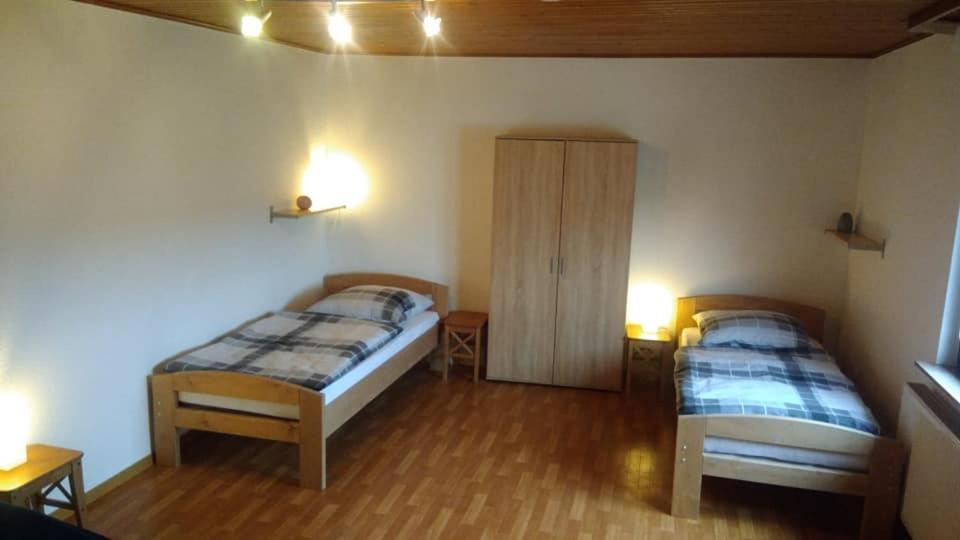 "Klein Und Fein"-Monteurzimmer Pohlheim Bagian luar foto